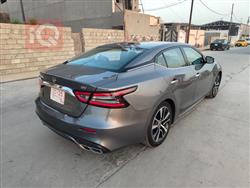 Nissan Maxima